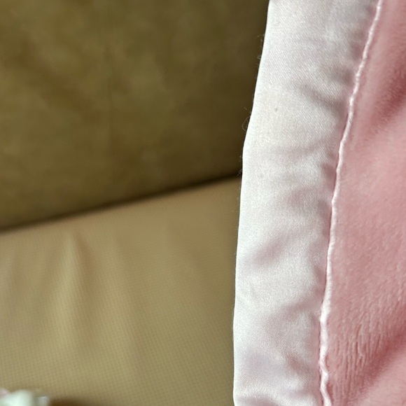 Bundle of 2 baby girl security blankets Jellycat unicorn Carter’s cat. - Picture 14 of 15